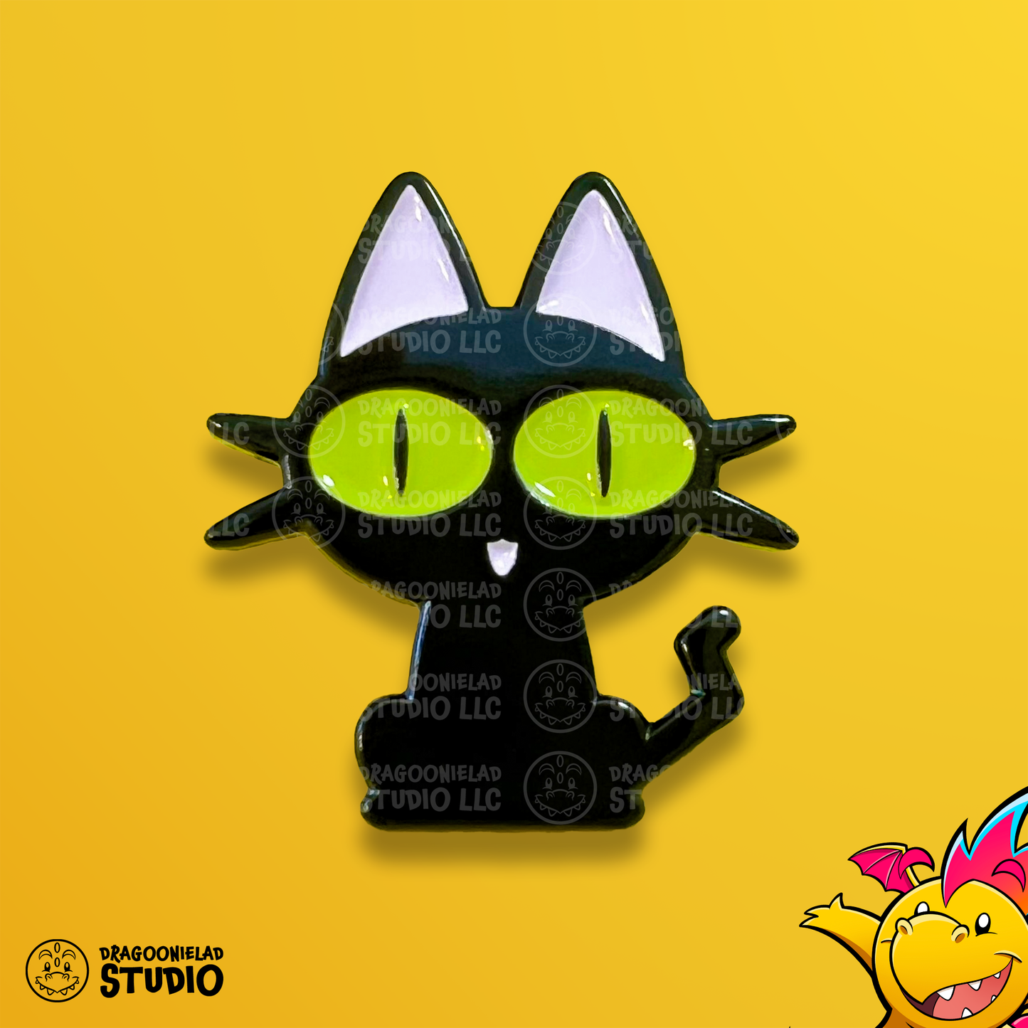 Kuroneko Cat - Soft Enamel Pin